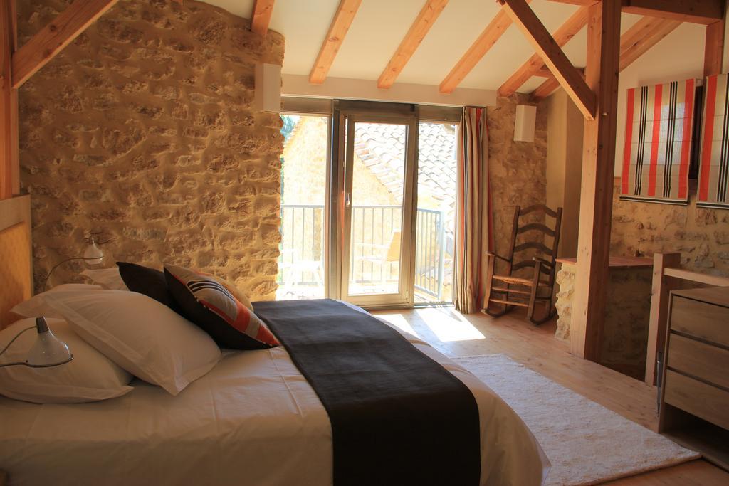 Hollyoaks Estate Hotel Saint-Pons-la-Calm ห้อง รูปภาพ