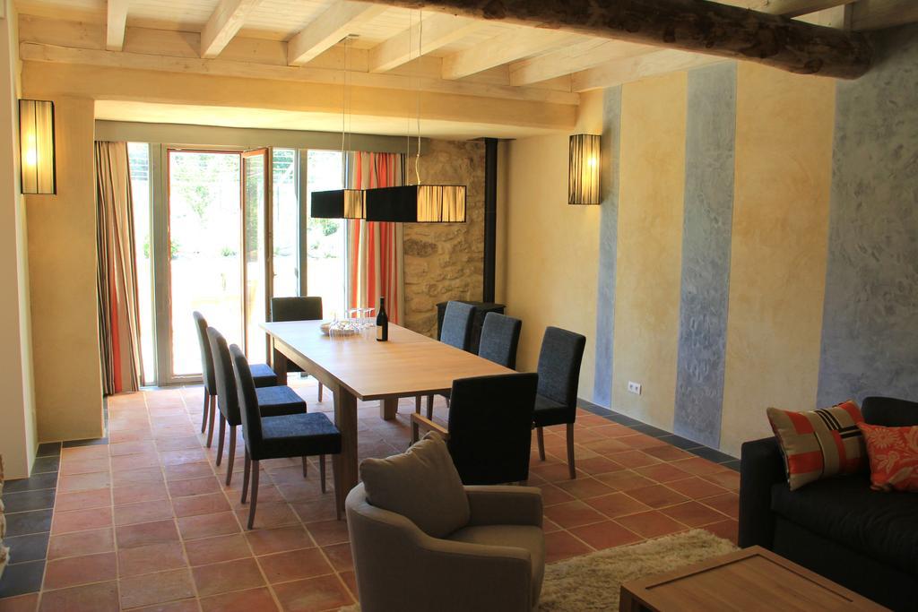 Hollyoaks Estate Hotel Saint-Pons-la-Calm ห้อง รูปภาพ