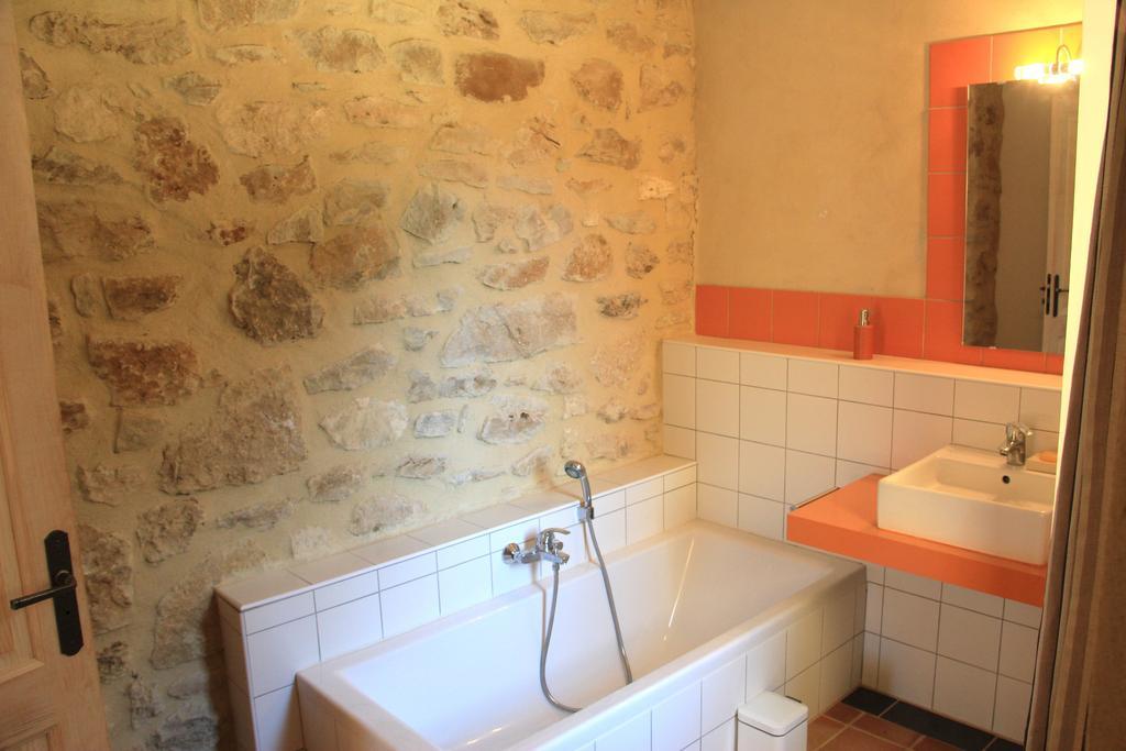 Hollyoaks Estate Hotel Saint-Pons-la-Calm ห้อง รูปภาพ
