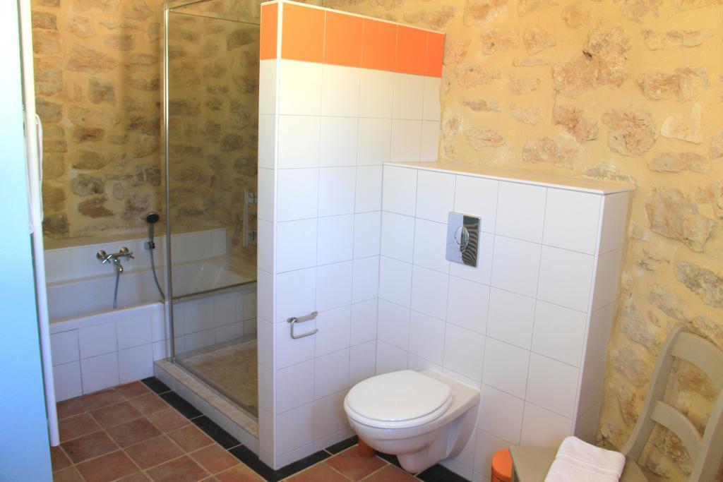 Hollyoaks Estate Hotel Saint-Pons-la-Calm ห้อง รูปภาพ