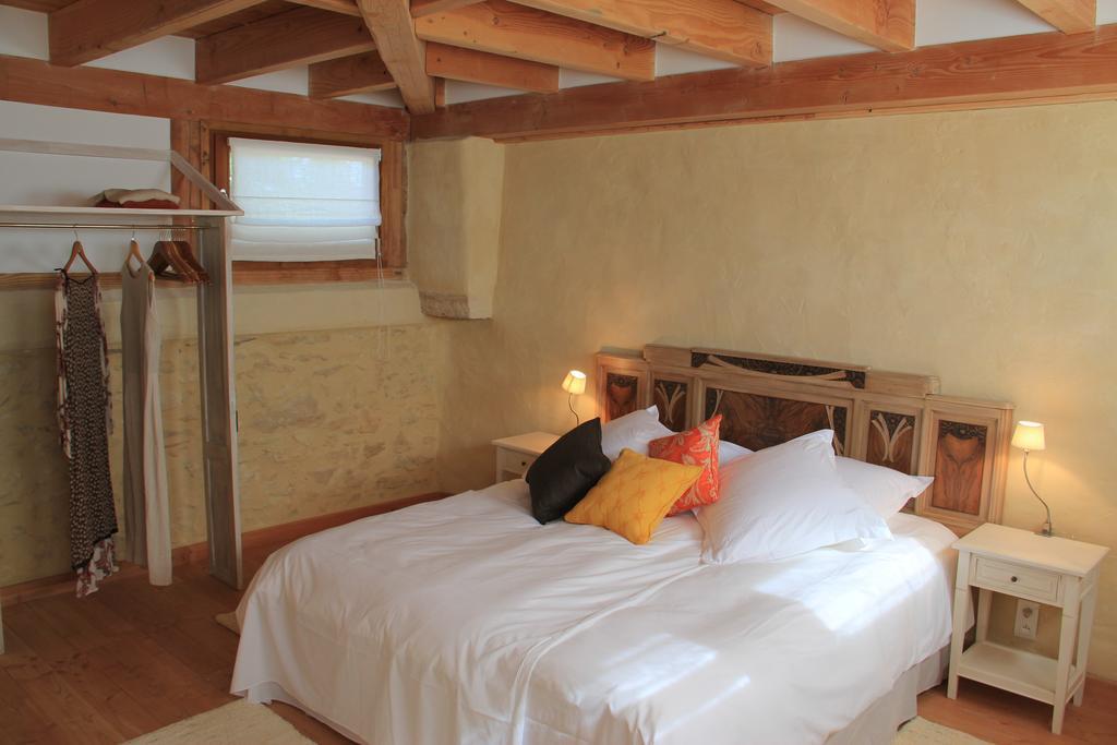 Hollyoaks Estate Hotel Saint-Pons-la-Calm ห้อง รูปภาพ